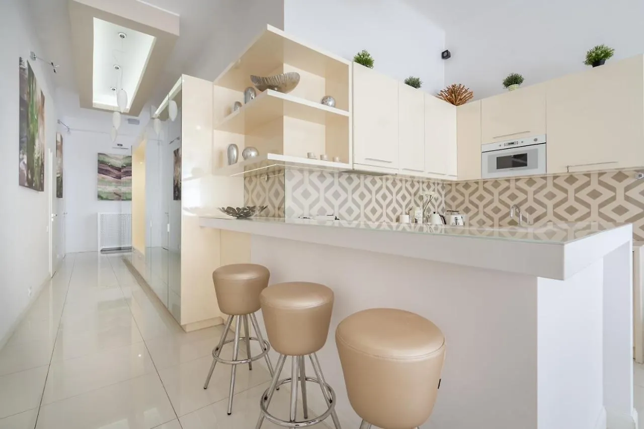 Beautiful Apartment In The Heart Of The City Budapest Hungary