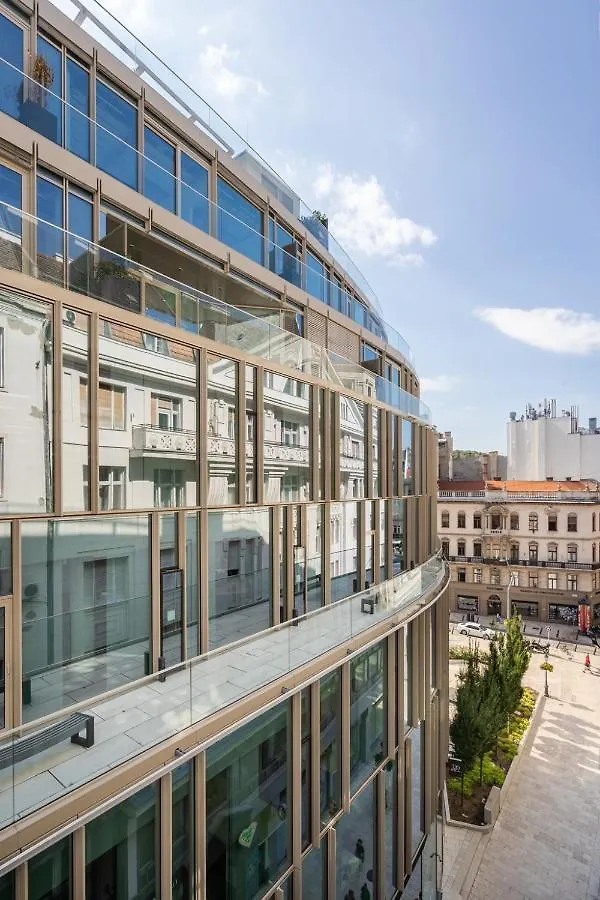 Beautiful Apartment In The Heart Of The City Budapest