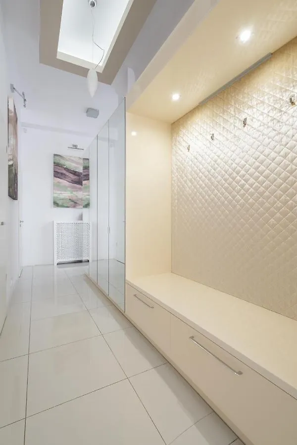 Beautiful Apartment In The Heart Of The City Budapest Hungary
